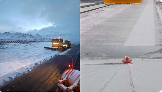 'BRO's Team HIMANK worked Snow Clearance operation at runway of Leh Airport'